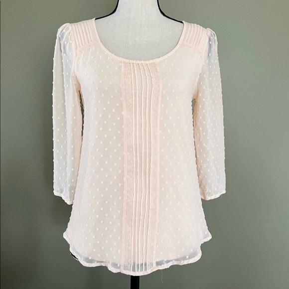 LC Lauren Conrad Tops - Pretty Lauren Conrad Blouse XS